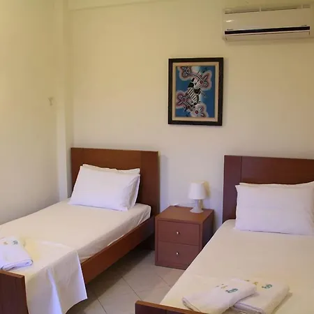 & Blue Aparthotel 3*