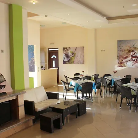 & Blue Hotel apartamentowy 3*