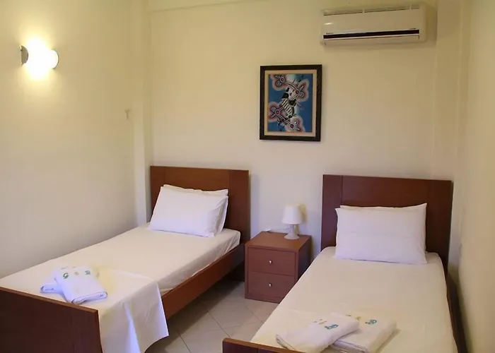 & Blue Aparthotel 3*