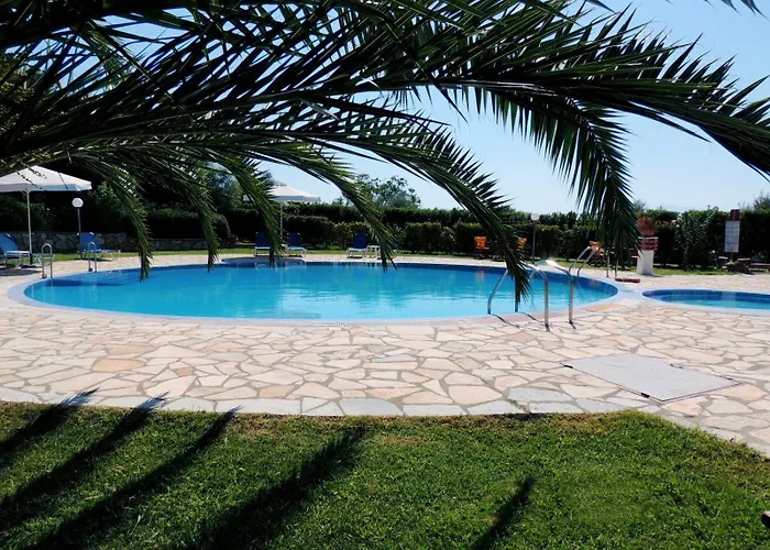 & Blue Aparthotel 3*