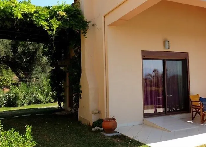 & Blue Aparthotel Marathias (Fokida)