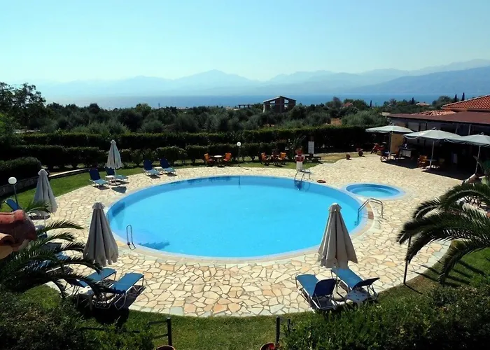 & Blue Marathias (Fokida)