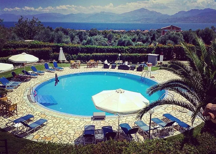 & Blue Aparthotel 3*