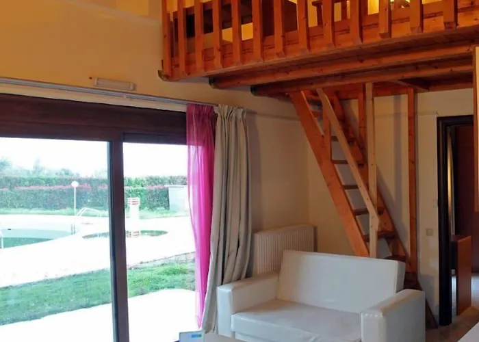 & Blue Marathias (Fokida)