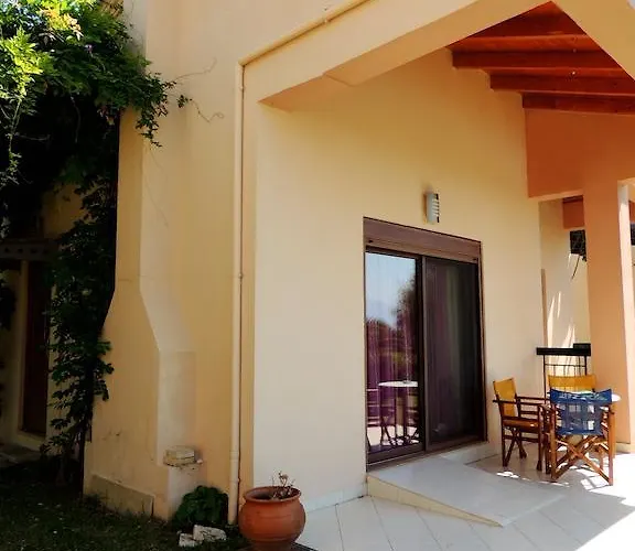 & Blue Marathias (Fokida)