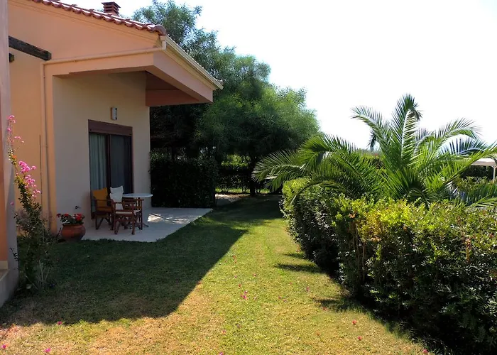 & Blue Marathias (Fokida)