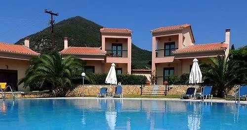 & Blue 3* Marathias (Fokida)